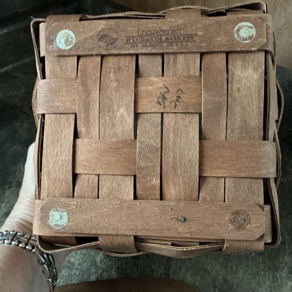 Longaberger Tall Tissue Basket Set - Picture 8 of 9